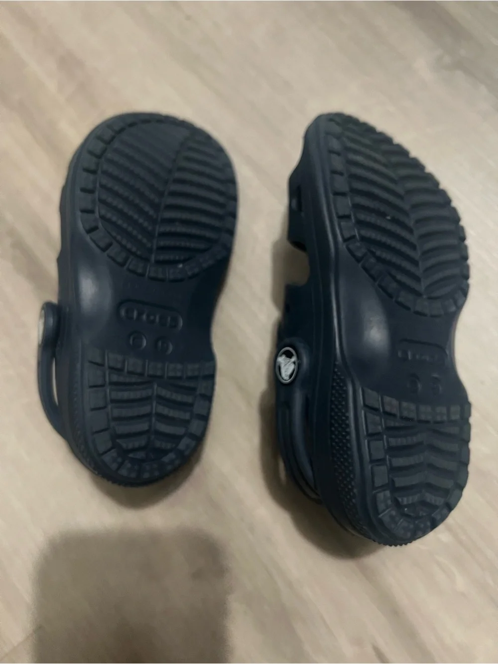 Crocs Kids Navy Blue Waterproof Slip-On Sandal